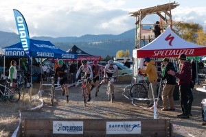 It was a tight race early on in the Cat 3 field.  They didn't know about Dave's Kung-fu.